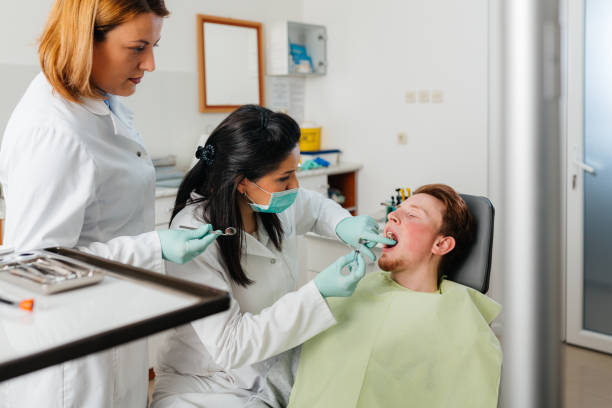 Best Emergency Gum Treatment in Adelanto, CA